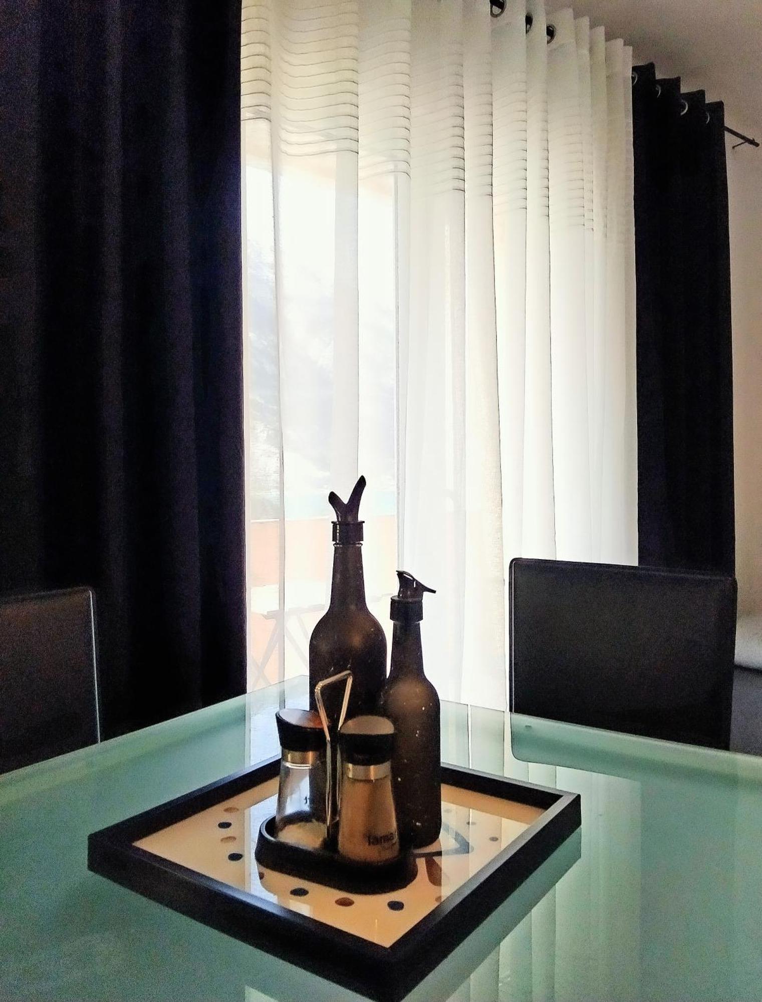Bayview Apartment *